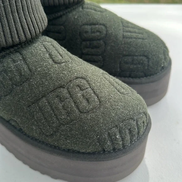 NEW Ugg Classic Mini Platform Felted Boot - Picture 5 of 7